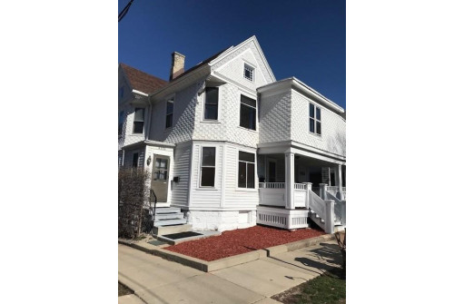 221-223 N Pinckney Street, Madison, WI 53703