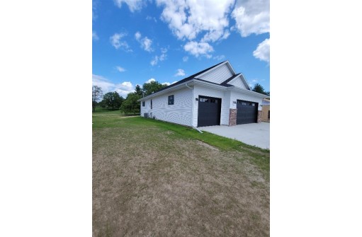 3520 Mccann Drive, Janesville, WI 53546