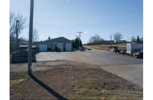 1626 Academy Street, Elroy, WI 53929