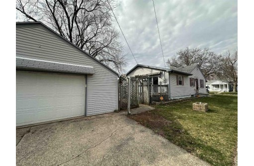 1622 Calumet Avenue, Beloit, WI 53511-0000