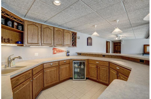 2235 County Road Jg, Mount Horeb, WI 53572