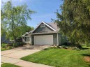 6310 Stonefield Road, Middleton, WI 53562