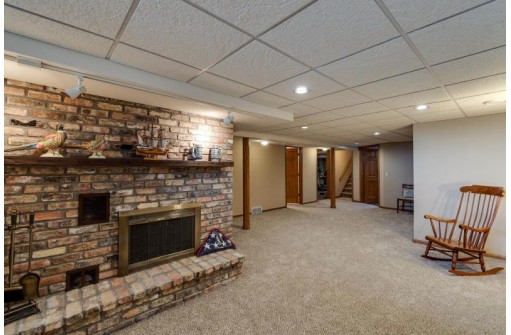 4280 Jordan Drive, McFarland, WI 53558