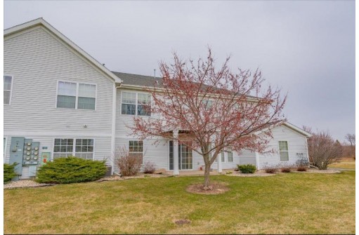 4725 Poplar Creek Drive, Madison, WI 53718