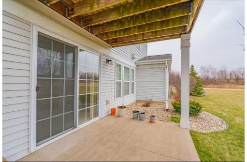 4725 Poplar Creek Drive, Madison, WI 53718