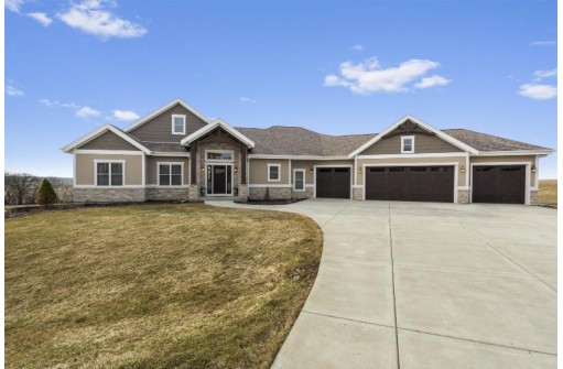 7593 Driftless Ridge Way, Verona, WI 53593