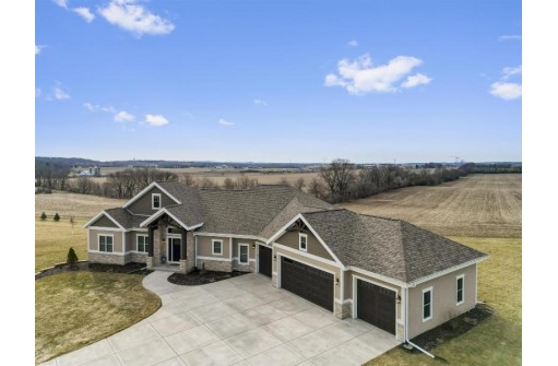 7593 Driftless Ridge Way, Verona, WI 53593