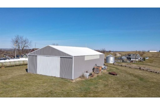 28850 Highway 131, Wauzeka, WI 53826