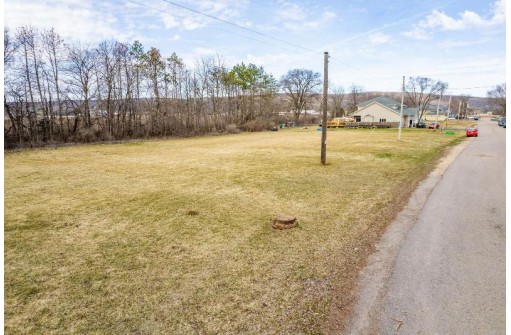 LOTS 17 & 18 Western Avenue, North Freedom, WI 53951