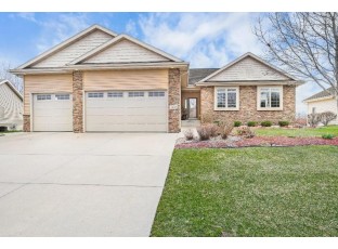 1231 Heritage Court Sun Prairie, WI 53590