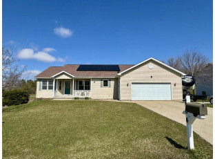 704 Prairie Hills Drive Dodgeville, WI 53533-0000