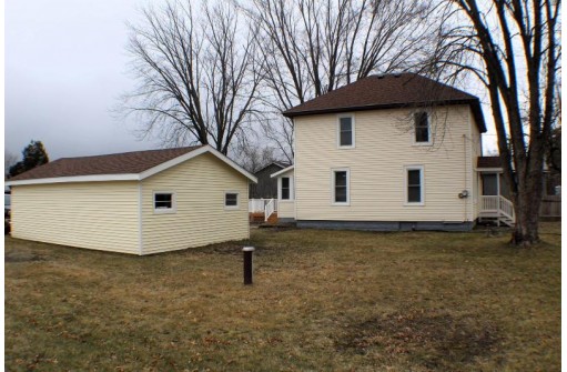 224 Monroe Avenue, Tomah, WI 54660