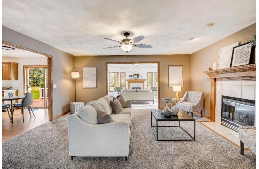 1842 Huntwick Court, Sun Prairie, WI 53590