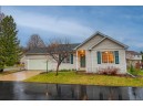 5242 Ridge Oak Drive, Madison, WI 53704