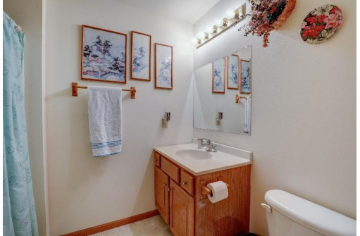 5397 Blue Bill Park Drive 2, Waunakee, WI 53597