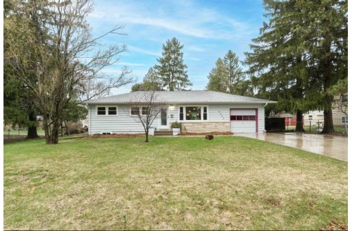 5802 Crabapple Lane, Madison, WI 53711