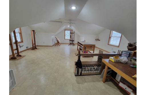 20 Hines Terrace, Lake Delton, WI 53965