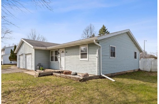 2040 Montana Avenue, Sun Prairie, WI 53590