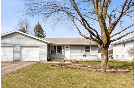 2040 Montana Avenue, Sun Prairie, WI 53590