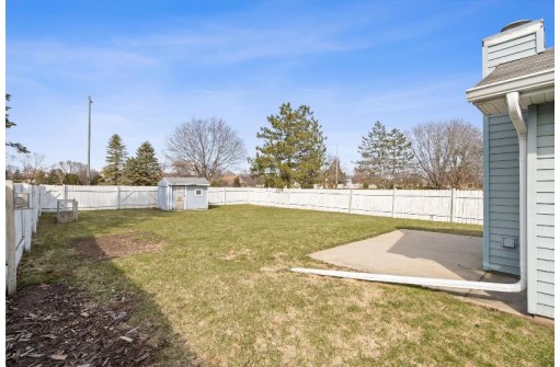 2040 Montana Avenue, Sun Prairie, WI 53590