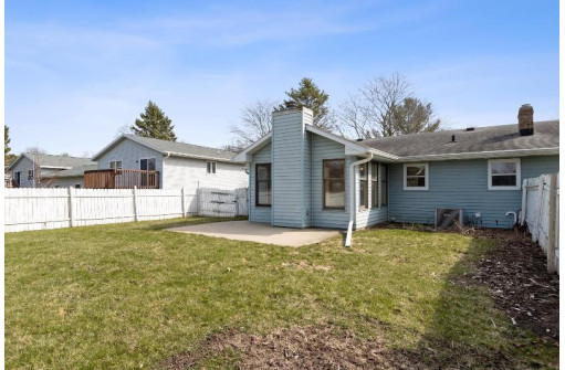 2040 Montana Avenue, Sun Prairie, WI 53590