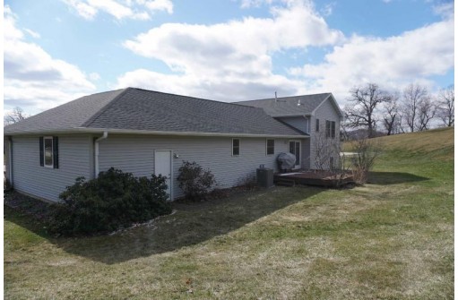 417 Ridgeview Court, Tomah, WI 54660