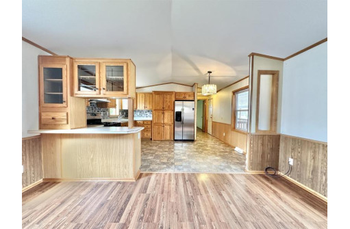 77 Falling Creek Circle, Janesville, WI 53548