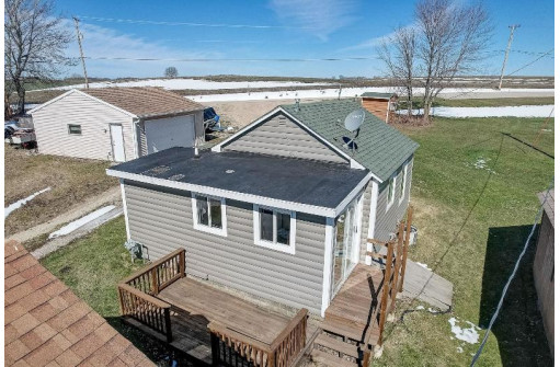 W10723 Blackhawk Trail 14, Fox Lake, WI 53933