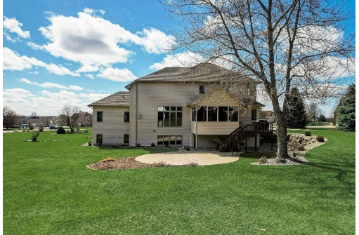 3002 Bunker View, Sun Prairie, WI 53590