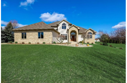 3002 Bunker View, Sun Prairie, WI 53590