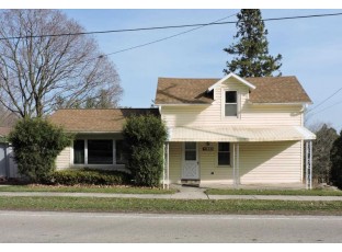 335 S River Street Lowell, WI 53557