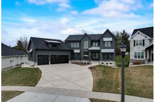 2418 Kilarney Way, Waunakee, WI 53597