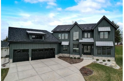 2418 Kilarney Way, Waunakee, WI 53597