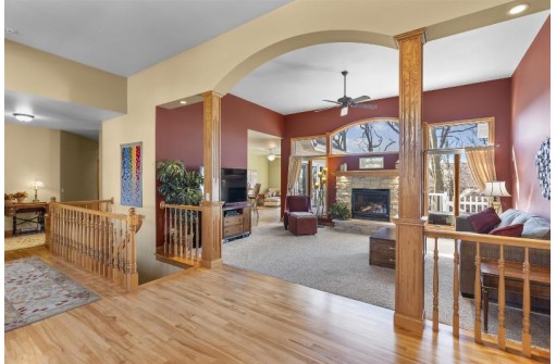 1515 Tierney Drive, Waunakee, WI 53597