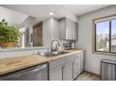 1025 S Sunnyvale Lane B, Madison, WI 53713