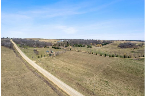 5 AC County Road K, Hollandale, WI 53544