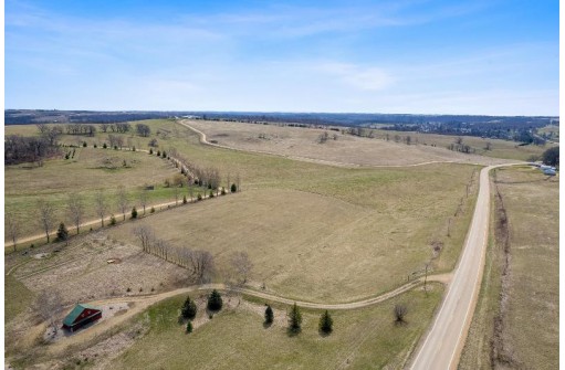 5 AC County Road K, Hollandale, WI 53544