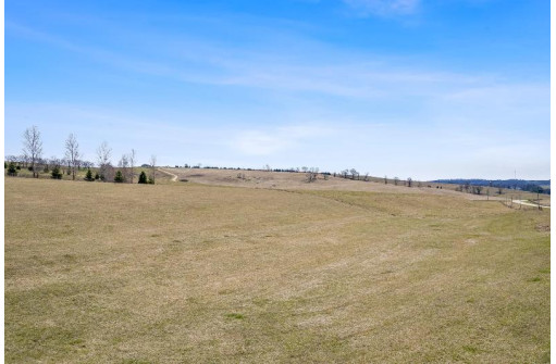 5 AC County Road K, Hollandale, WI 53544