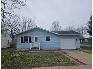 930 Plum Street Reedsburg, WI 53959