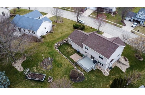 608 Sunnybrook Drive, DeForest, WI 53532