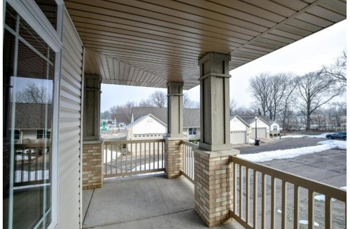 123 Carriage Way, DeForest, WI 53532