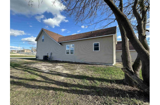 727 Hollister Avenue, Tomah, WI 54660