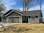 902 Lichte Drive Mazomanie, WI 53560