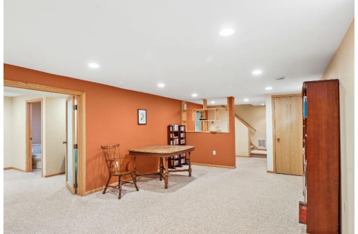 917 Mohican Pass, Madison, WI 53711