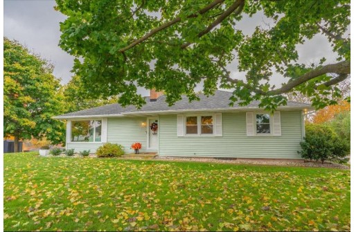 613 Yahara Street, DeForest, WI 53532