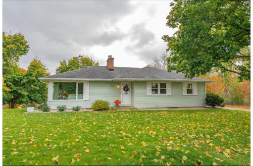 613 Yahara Street, DeForest, WI 53532