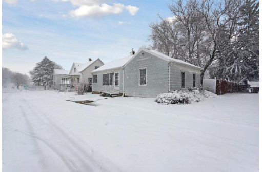 1748 15th Street, Monroe, WI 53566