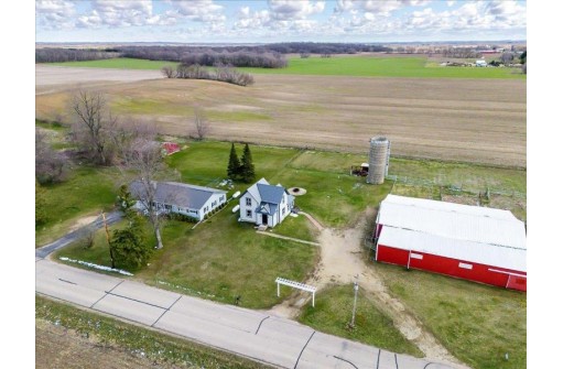 34 N Union Road, Brooklyn, WI 53521