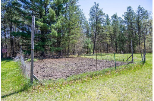 N11028 County Road G, Necedah, WI 54646