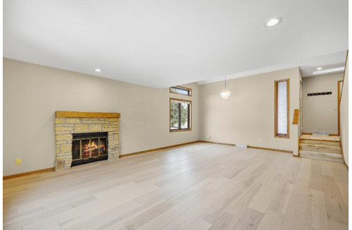 7539 Widgeon Way, Madison, WI 53717